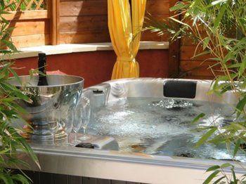 Hotel Et Studios Les Amandiers Saint-Raphaël 外观 照片