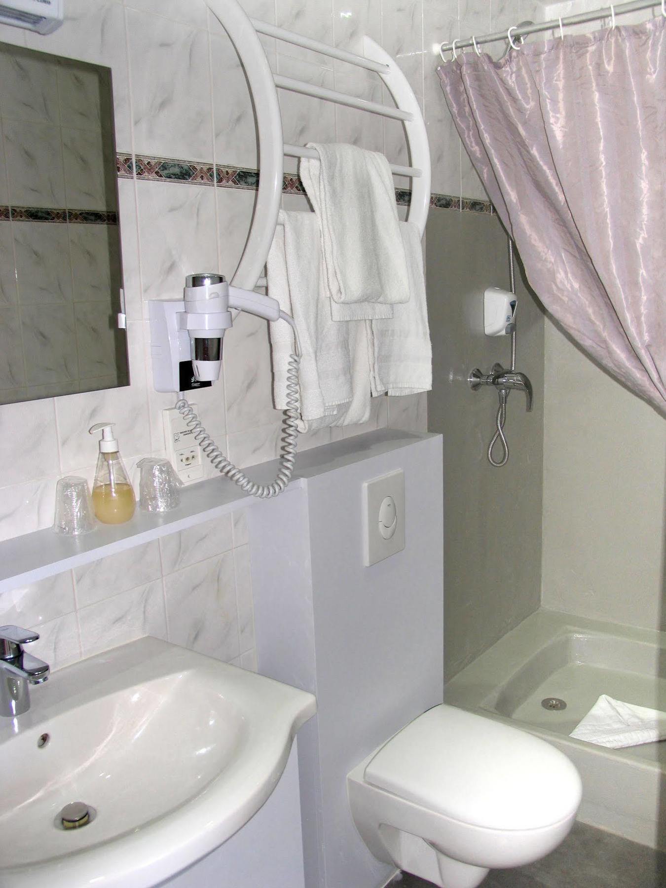 Hotel Et Studios Les Amandiers Saint-Raphaël 外观 照片
